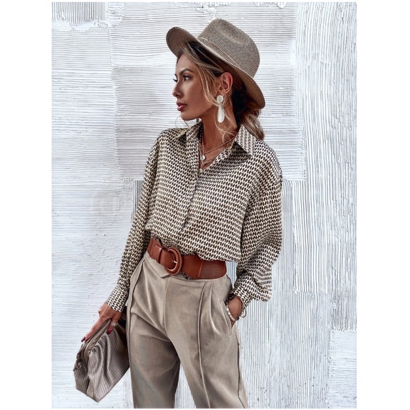 Satin All Over Print Button Down Shirt Oversized Tan Beige Brown Multicolor - Picture 4 of 16